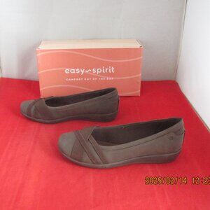 Easy Spirit Acasia Round Toe Slip-on Casual Flats $69 US Size 9 W - Brown - 1185